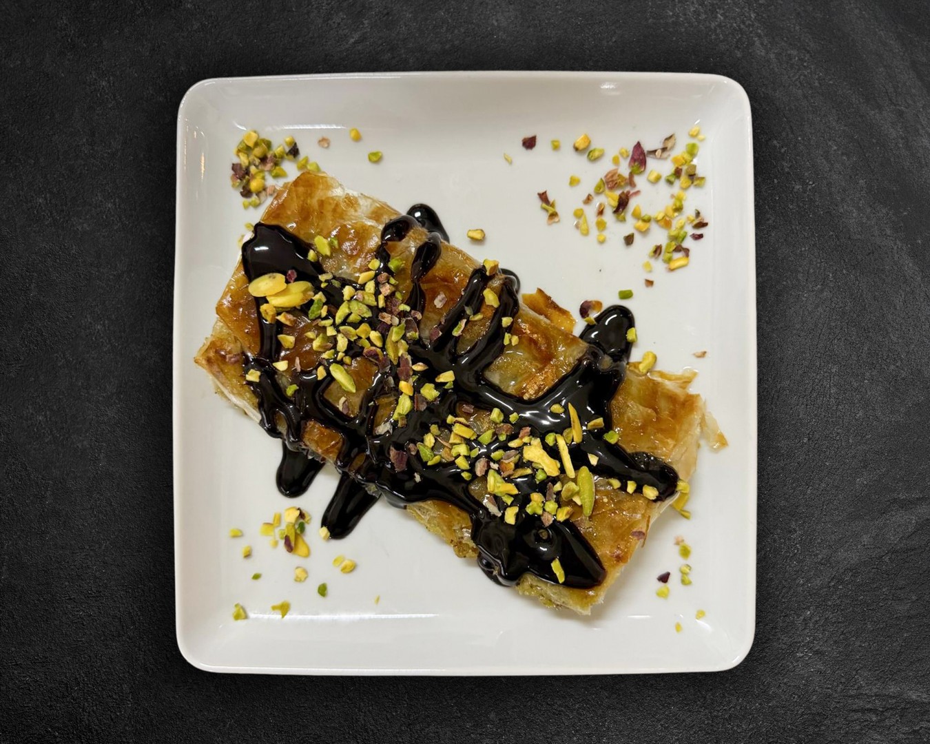 Çikolata Soslu Katmer